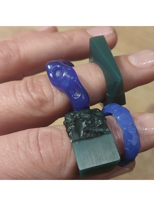 Wax loss casting jewelry workshop