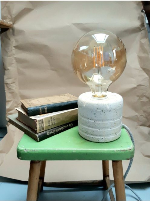 Eco-concrete lamp - with giant bulb