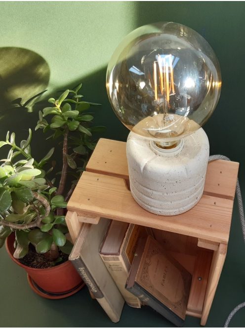 Eco-concrete lamp - with giant bulb