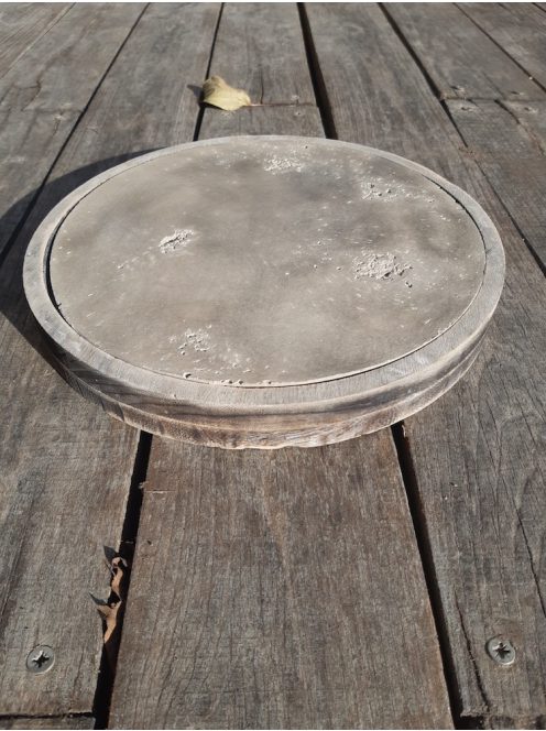 Concrete tray - rustic