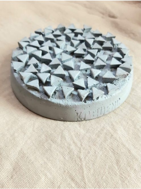 Textured concrete soap holder - light