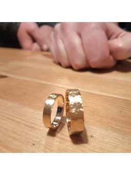 DIY wedding band workshop